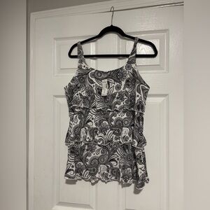 Dressbarn Black and White Floral Camisole